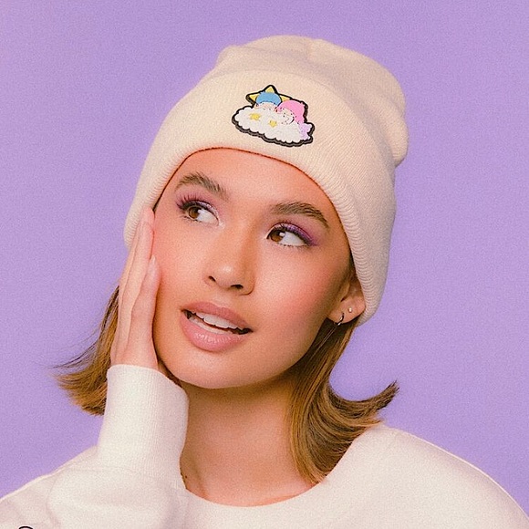 Hello Kitty Accessories - NEW Hello Kitty & friends Little Twin Stars Beanie 🌟NWT 2022